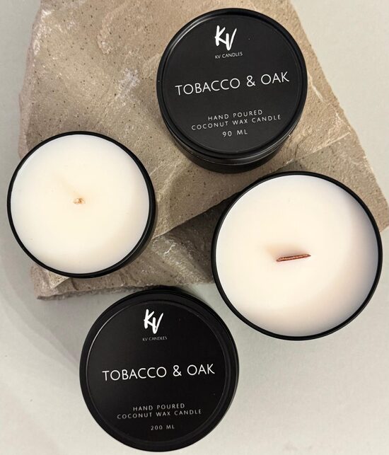 Scented candle "TABACCO & OAK"